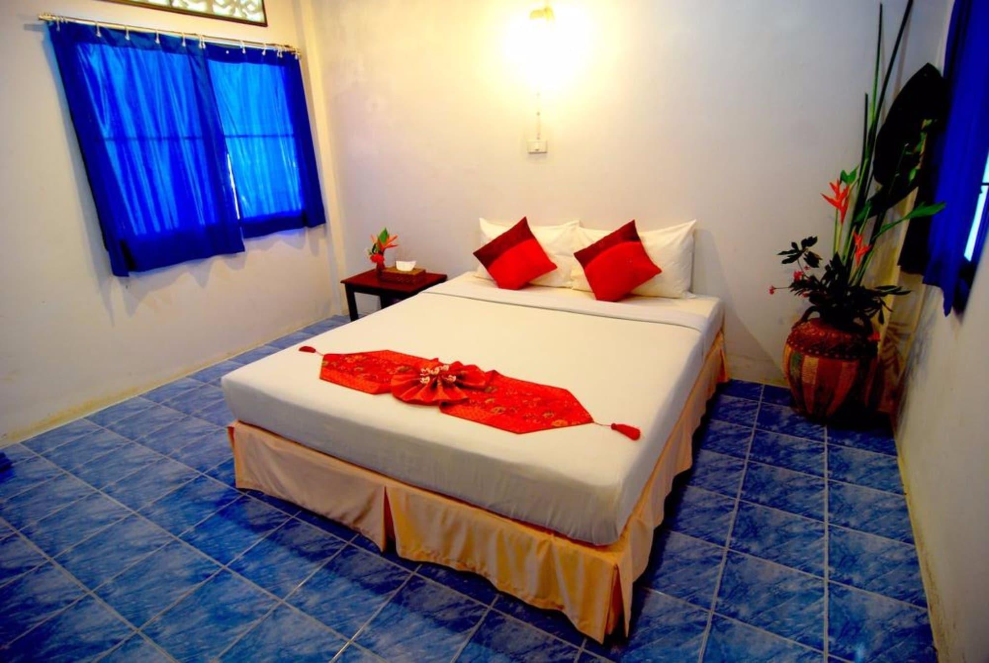 Dream Team Beach Resort Koh Lanta Exterior photo